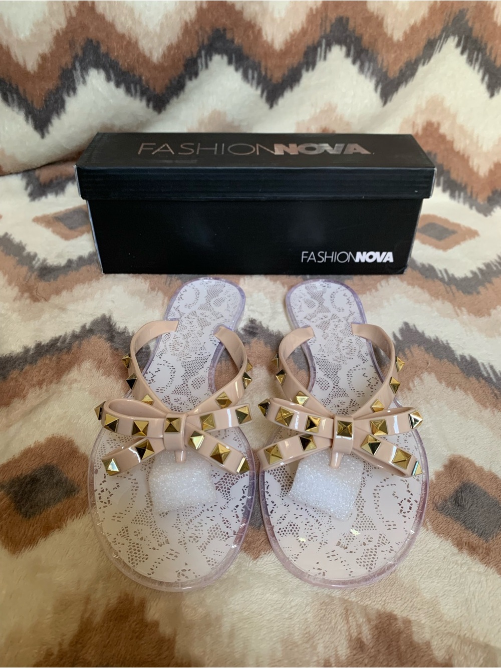 Fashion Nova Summer Romance Studded Flat Sandals Nude Sz 9